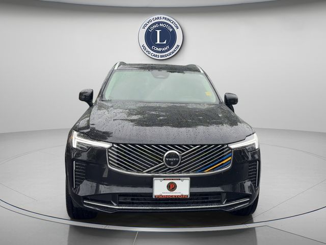 2026 Volvo XC90 Plus