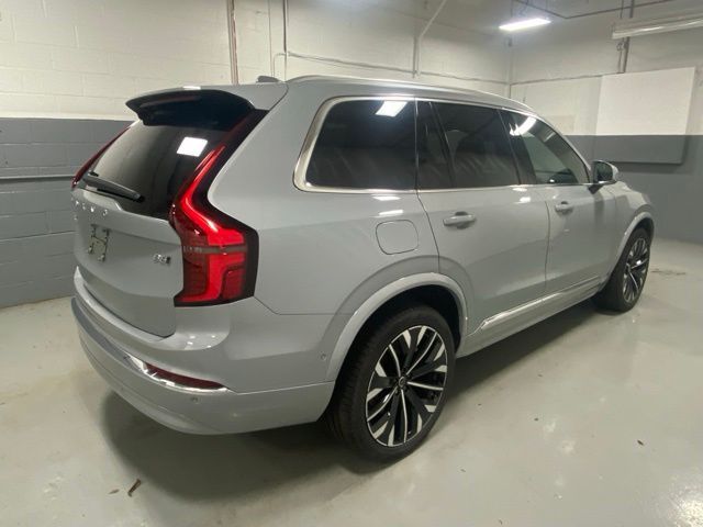 2026 Volvo XC90 Plus