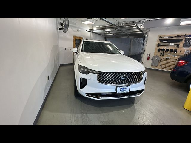2026 Volvo XC90 Plus