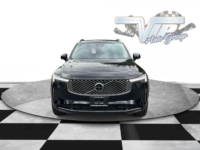 2026 Volvo XC90 Plus