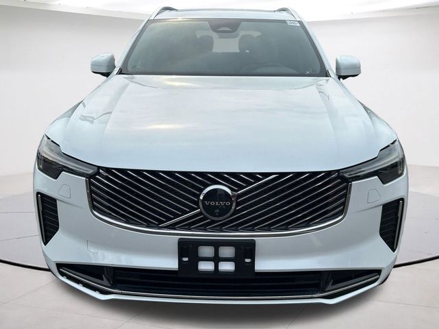 2026 Volvo XC90 Plus