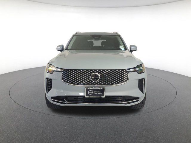 2026 Volvo XC90 Plus