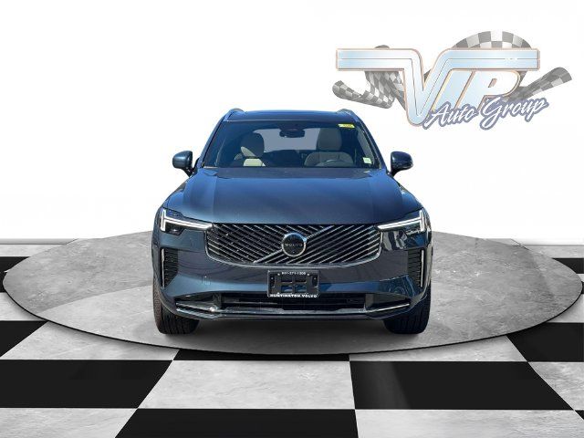 2026 Volvo XC90 Plus