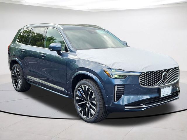 2026 Volvo XC90 Plus
