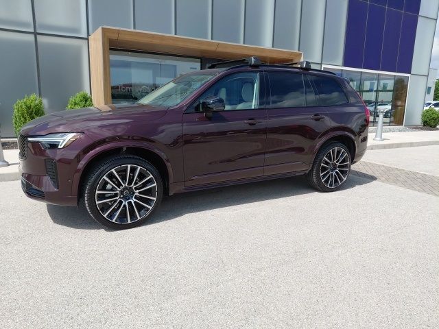 2026 Volvo XC90 Ultra Dark Theme