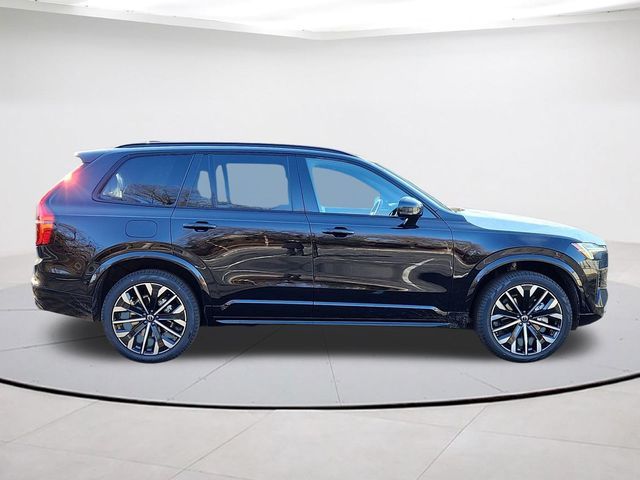 2026 Volvo XC90 Ultra Dark Theme