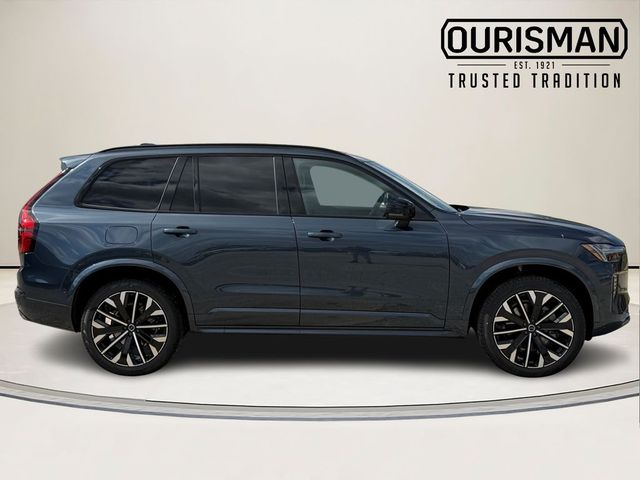 2026 Volvo XC90 Ultra Dark Theme