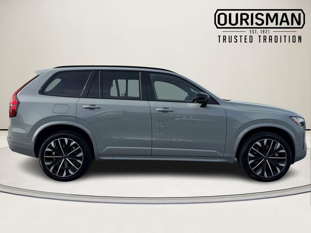 2026 Volvo XC90 Ultra Dark Theme