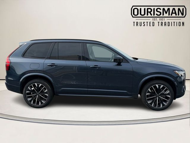 2026 Volvo XC90 Ultra Dark Theme