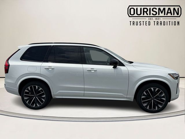 2026 Volvo XC90 Ultra Dark Theme