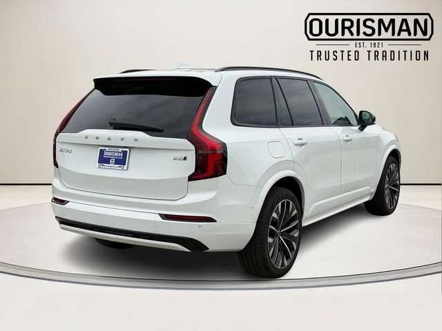 2026 Volvo XC90 Ultra Dark Theme