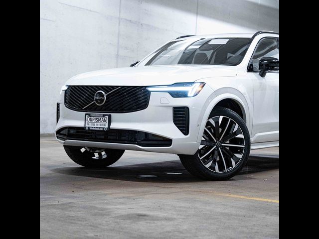 2026 Volvo XC90 Ultra Dark Theme