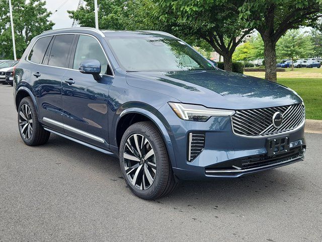 2026 Volvo XC90 Core