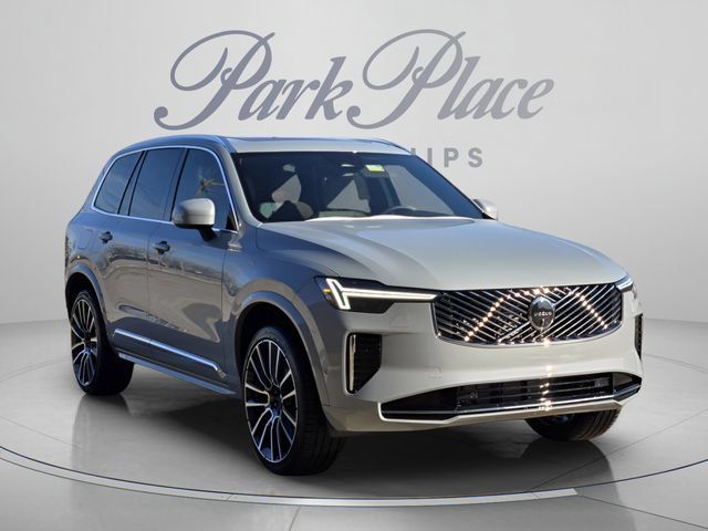 2026 Volvo XC90 Plus