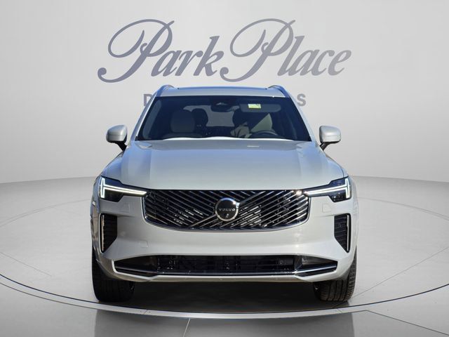 2026 Volvo XC90 Plus