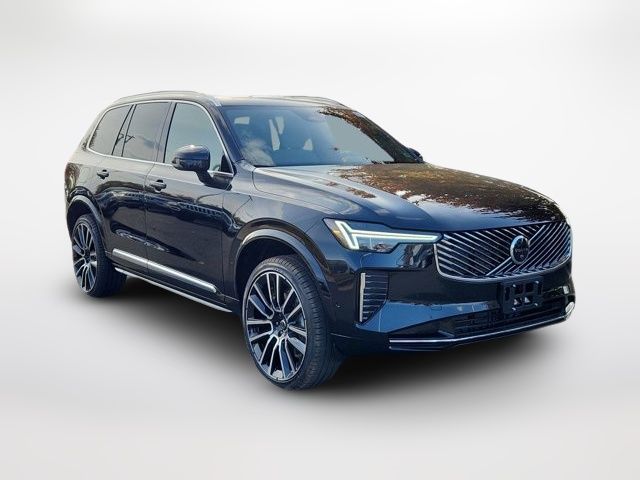 2026 Volvo XC90 Plus