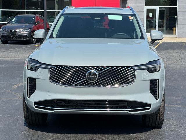 2026 Volvo XC90 Plus