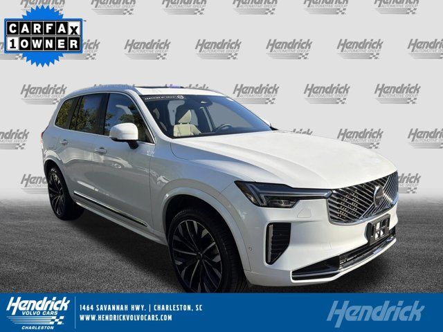 2026 Volvo XC90 Plus