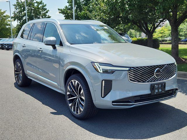 2026 Volvo XC90 Plus