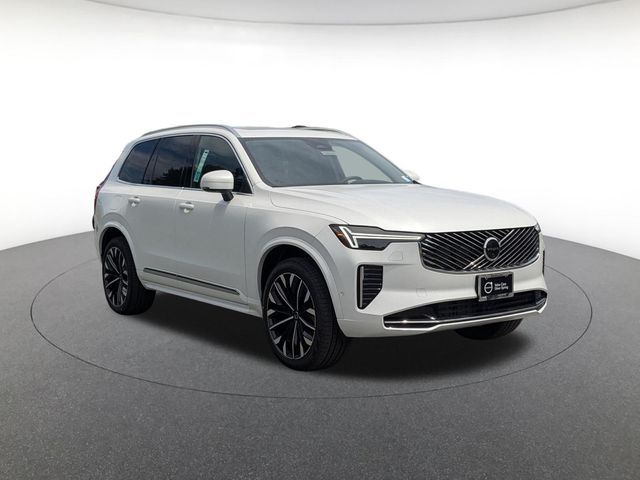 2026 Volvo XC90 Plus