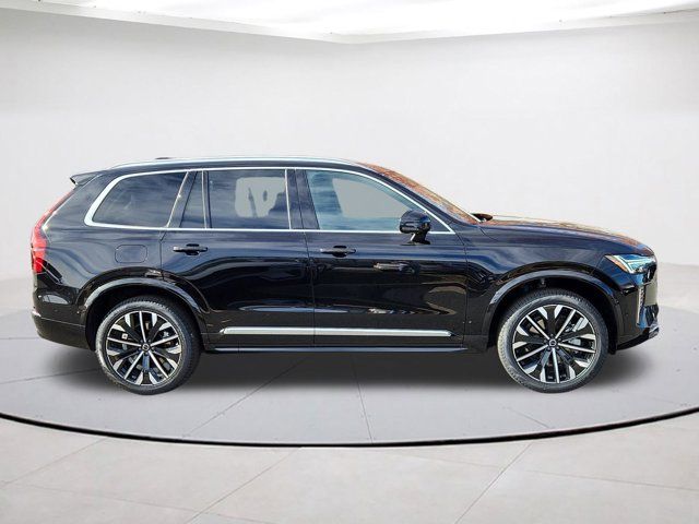 2026 Volvo XC90 Plus