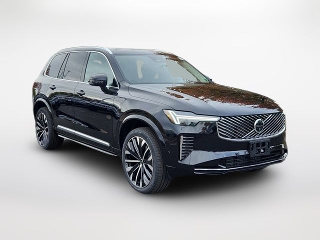 2026 Volvo XC90 Plus