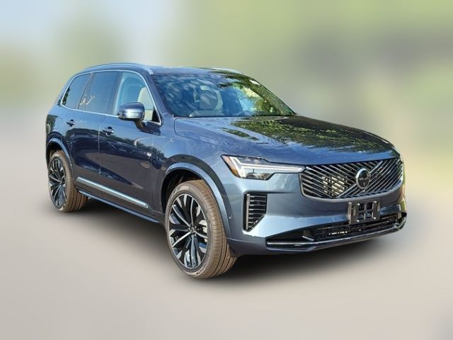 2026 Volvo XC90 Plus
