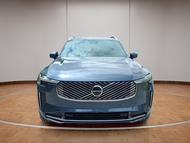 2026 Volvo XC90 Plus