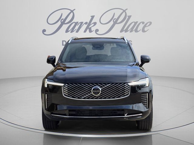 2026 Volvo XC90 Plus