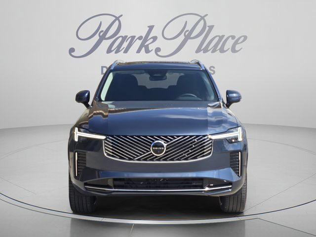 2026 Volvo XC90 Plus