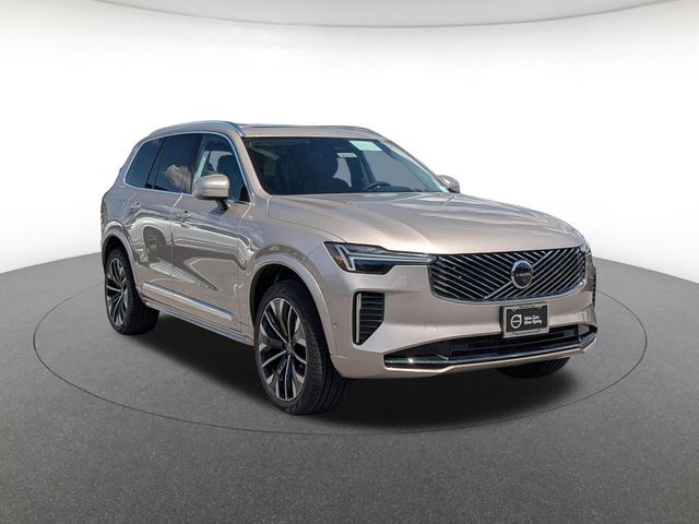 2026 Volvo XC90 Plus