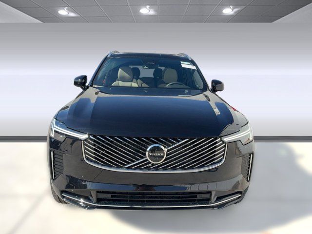 2026 Volvo XC90 Plus