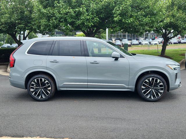 2026 Volvo XC90 Plus
