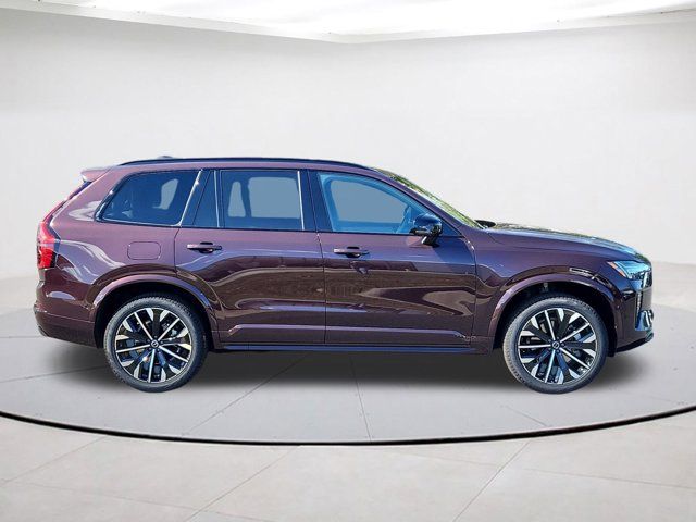 2026 Volvo XC90 Ultra Dark Theme