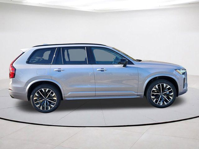 2026 Volvo XC90 Ultra Dark Theme