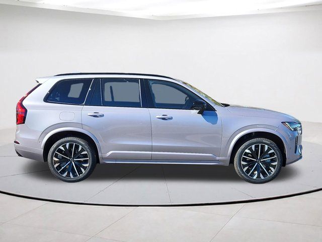2026 Volvo XC90 Ultra Dark Theme