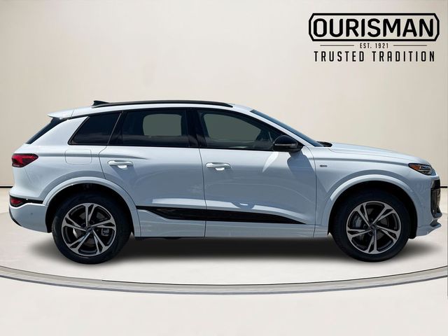 2027 Audi Q6 e-tron Premium Plus