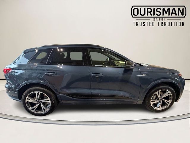 2027 Audi Q6 e-tron Premium Plus