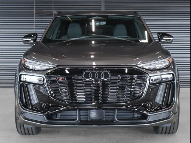 2027 Audi SQ6 e-tron Premium Plus