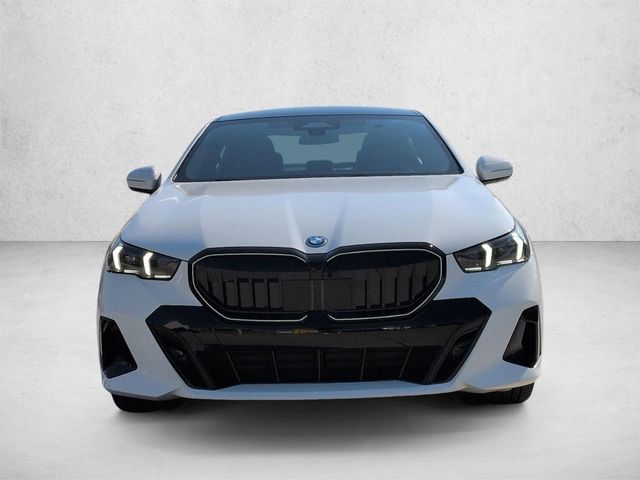 2027 BMW 5 Series 550e xDrive