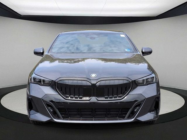 2027 BMW 5 Series 550e xDrive