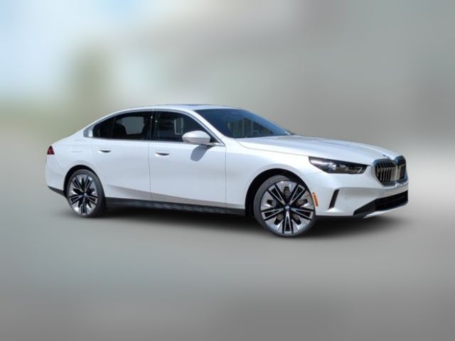 2027 BMW 5 Series 530i xDrive