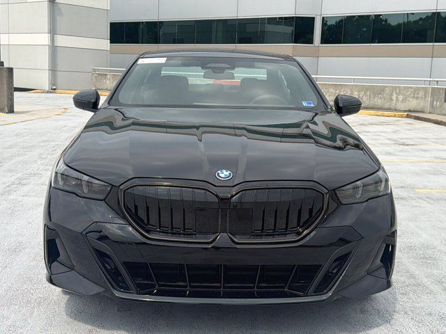 2027 BMW 5 Series 550e xDrive