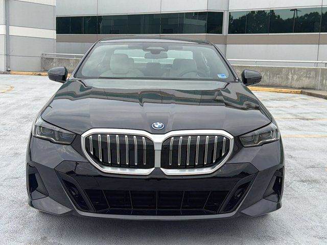 2027 BMW 5 Series 550e xDrive