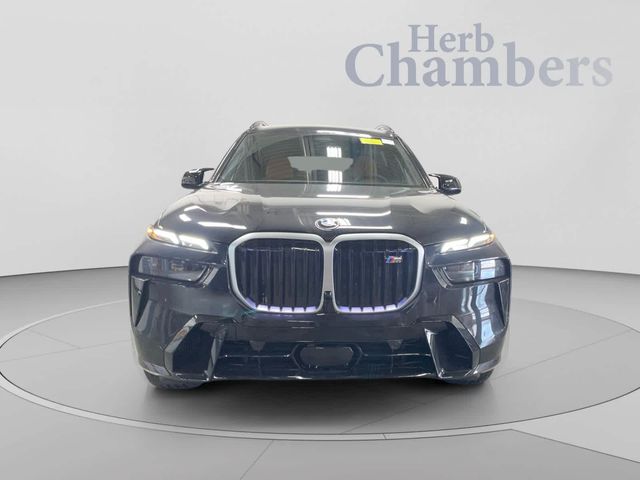 2027 BMW X7 M60i