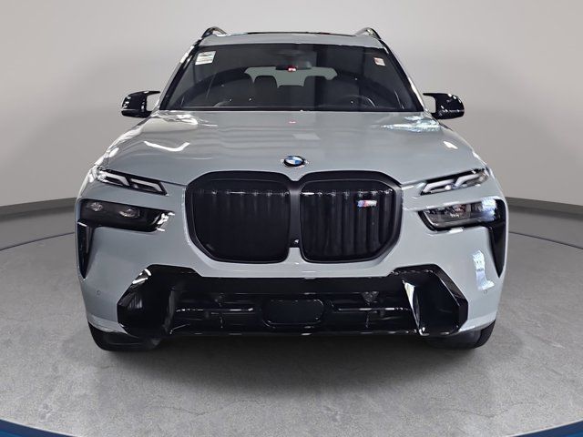 2027 BMW X7 M60i