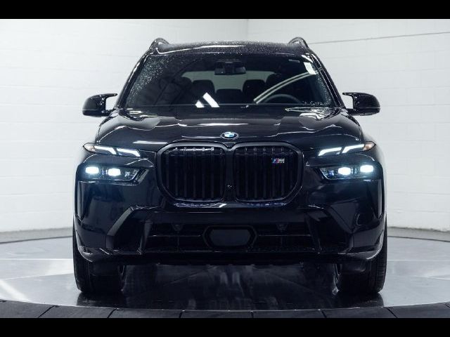 2027 BMW X7 M60i