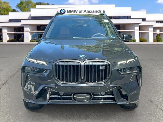 2027 BMW X7 M60i
