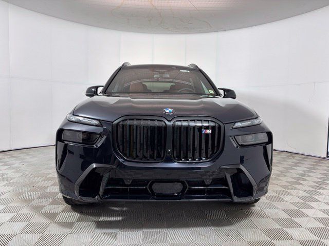 2027 BMW X7 M60i