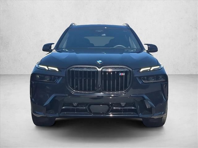 2027 BMW X7 M60i